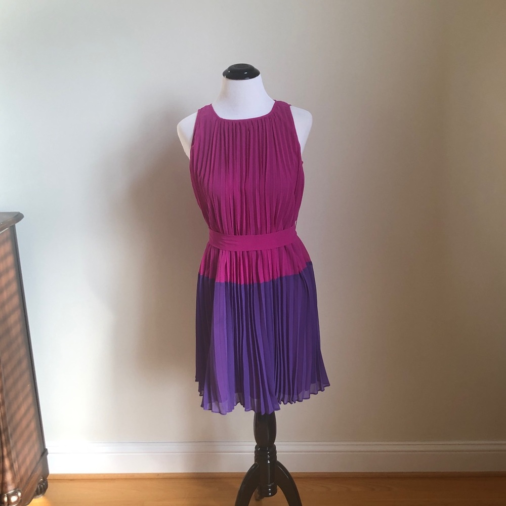 Donna Morgan colorblock dress